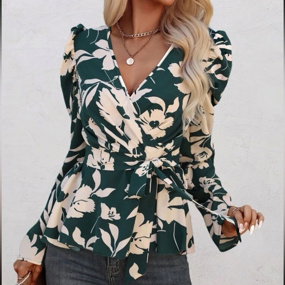 Boho floral print belted blouse - Picture 5 of 6